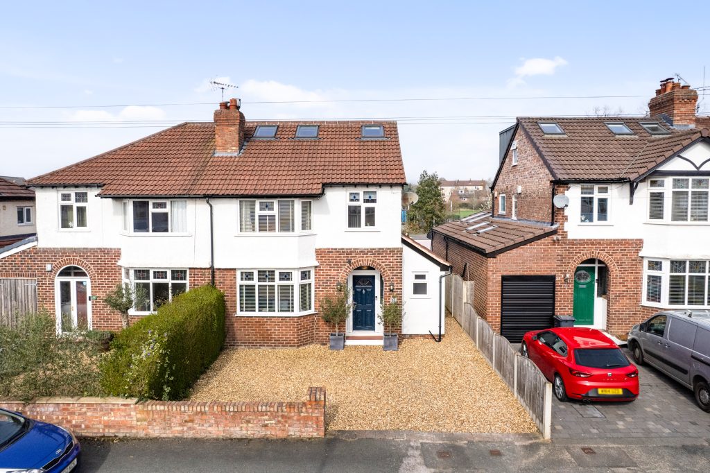 Elmwood Avenue, Hoole, CH2