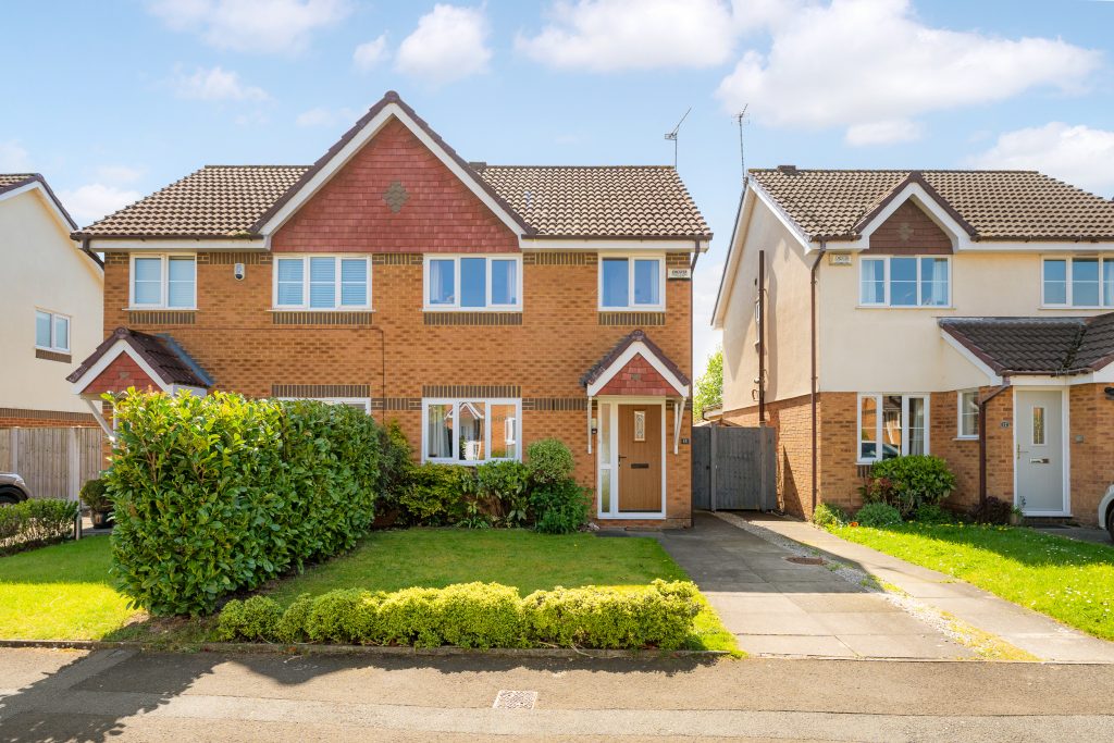 Housesteads Drive, Hoole, CH2